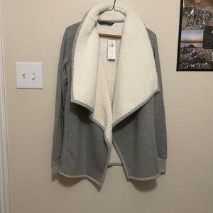 Grey Abercrombie Cardigan w/ Sherpa Interior